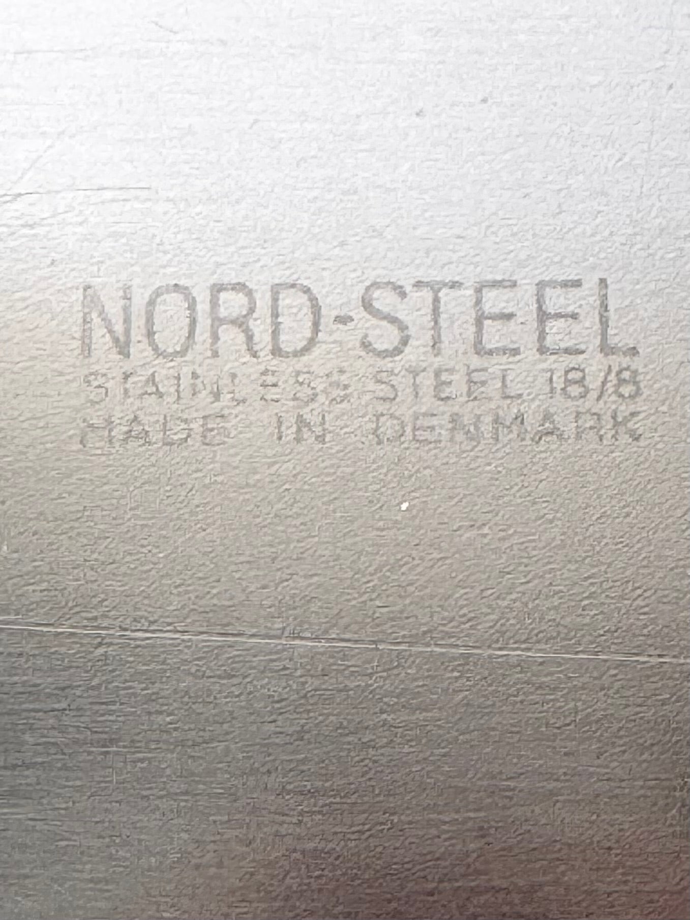 Nord -steel roestvrijstalen serveerschaal